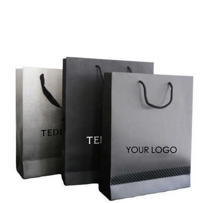 kaufen Schmuck-verpackende schwarze PapierEinkaufstaschen PMS 300gsm CCNB online manufacture