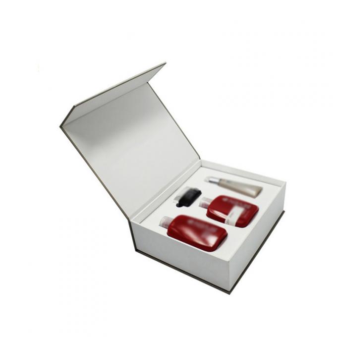 Weiße C1S C2S parfümieren Verpackenkasten-Schaum-Einsatz-steife magnetische Geschenkbox 0