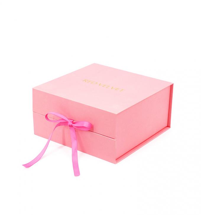 magnetische harte Geschenkboxen des Rosa-1600g mit der Band-Stelle UV 2